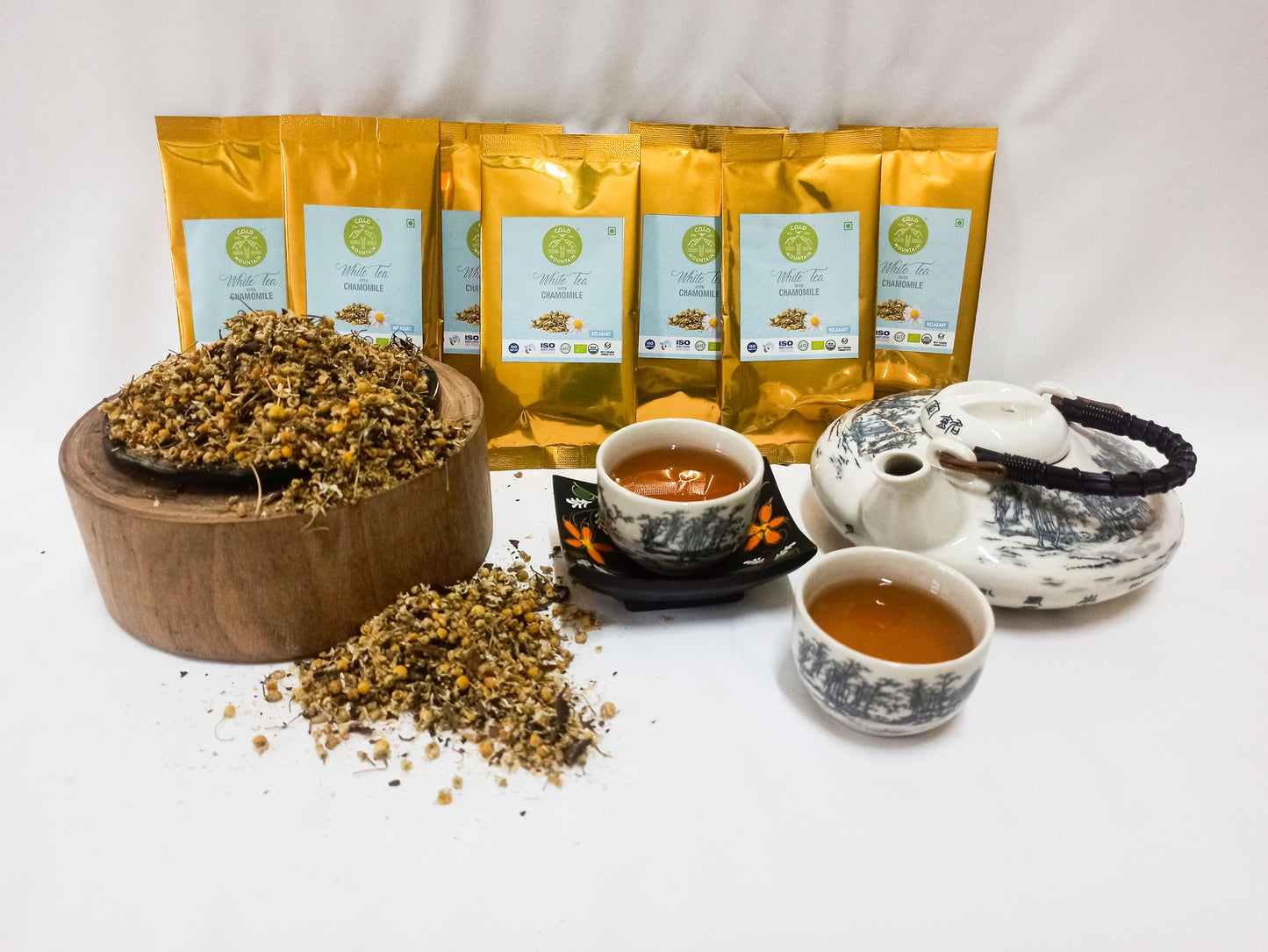 White Tea With Chamomile (Matricaria Chamomilla) 30gms
